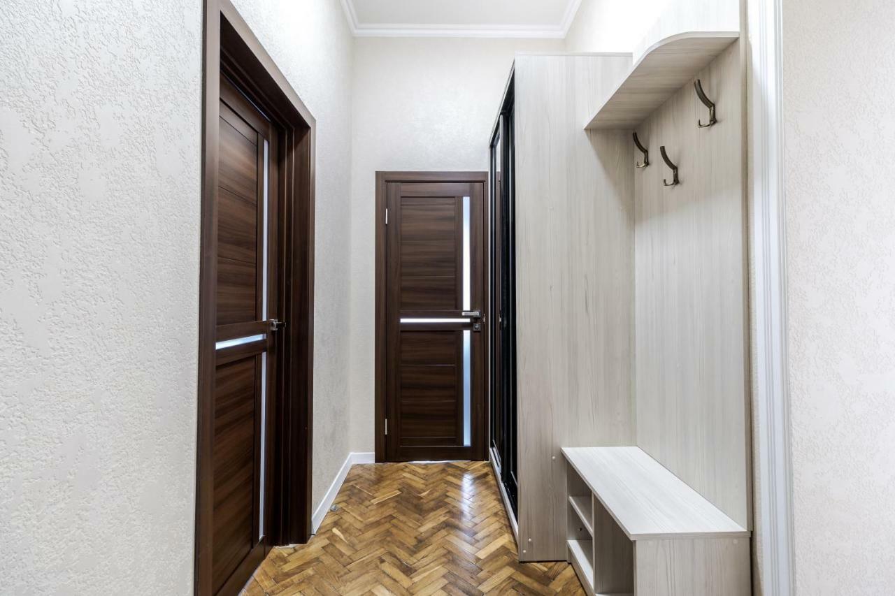 Inshiapartments On Liberty Avenue 2 Львов Экстерьер фото
