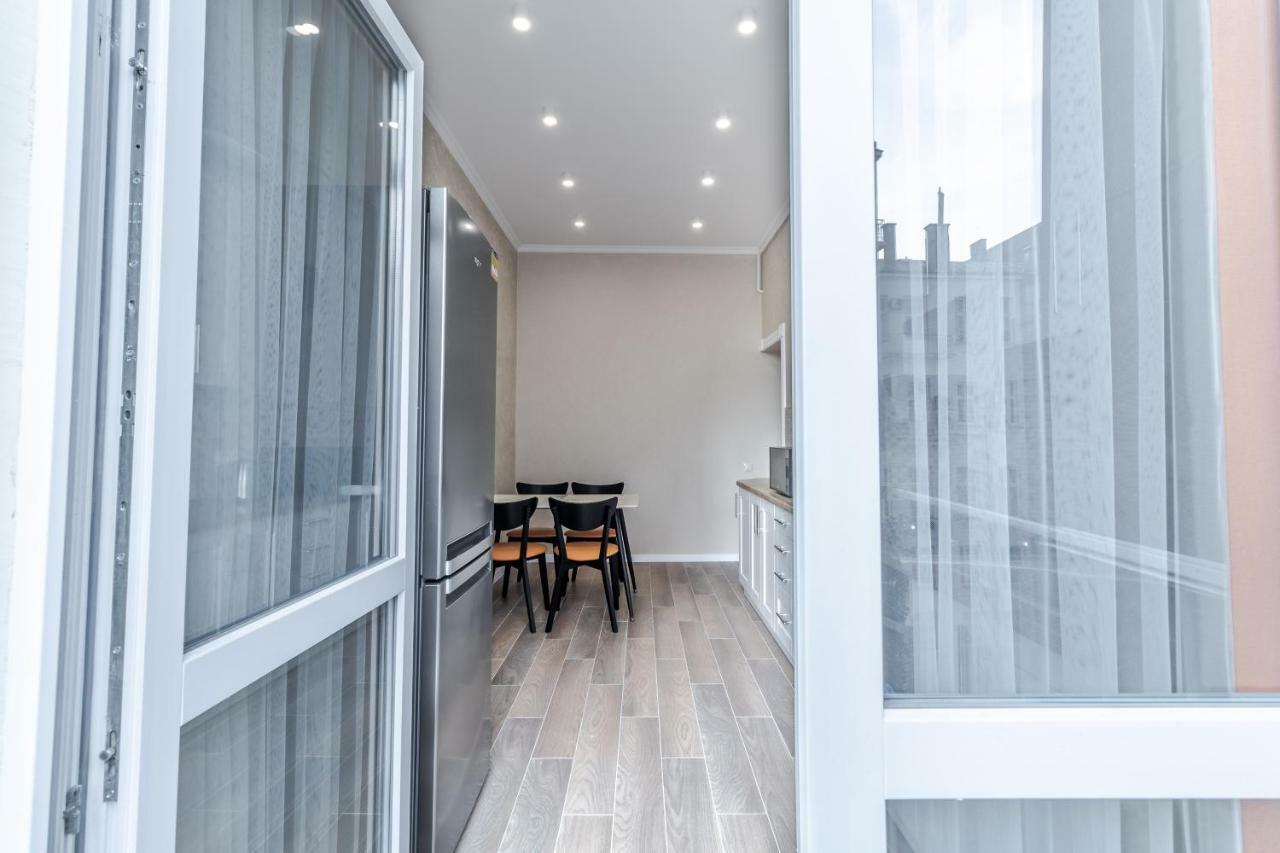 Inshiapartments On Liberty Avenue 2 Львов Экстерьер фото