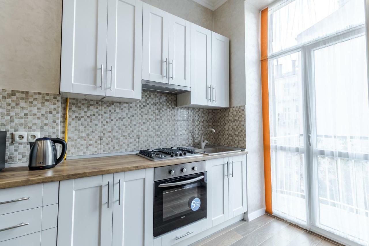 Inshiapartments On Liberty Avenue 2 Львов Экстерьер фото